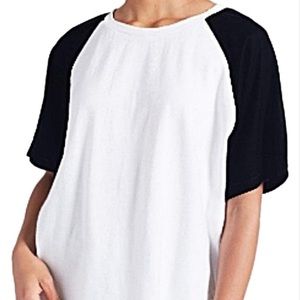 Current/Elliott Velvet-sleeve Baseball Tee